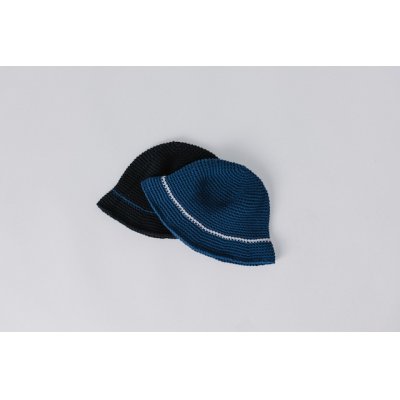 画像2: Handsawn Bucket Hat Black x Blue