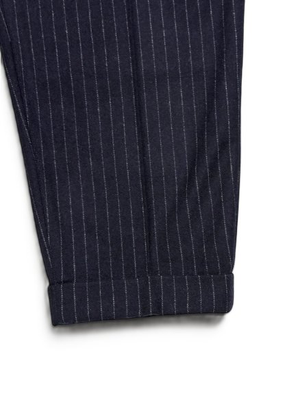 画像4: 2TUCK STRIPE WOOL TROUSER Navy (4)