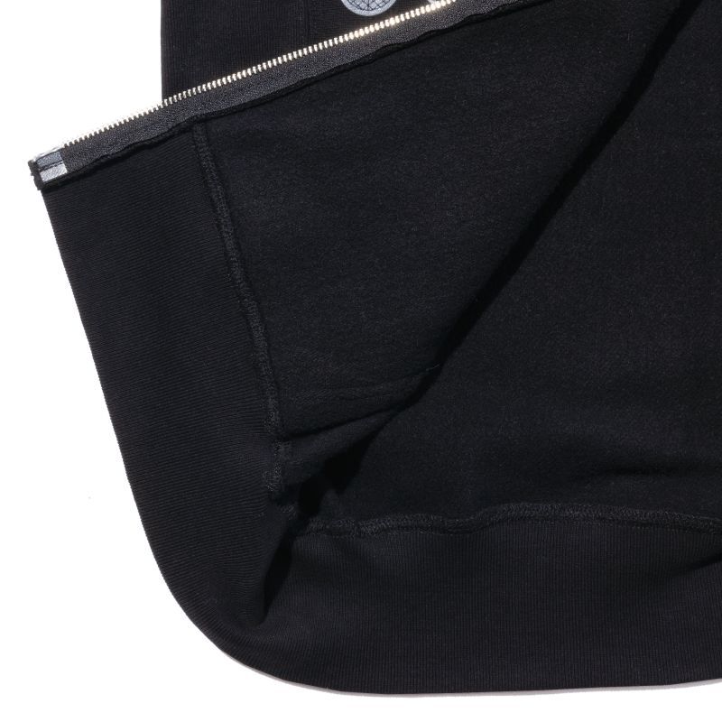 x RAW “Warehouse Zip Hoodie” Black - XTR 専門店品質 WarehouseZipHoodieBlack INTERBREED × RAW パーカー